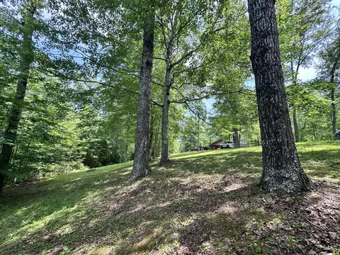 Exterior - 816 Flat Rd, Campton, KY 41301 photo 16 of 24