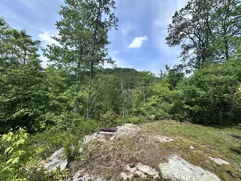 Exterior - 816 Flat Rd, Campton, KY 41301 photo 12 of 24
