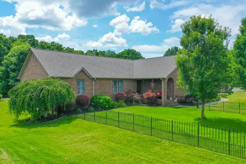 69 Cloyd Dr, London, KY 40741