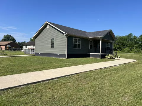 68 Proffitt St, Brodhead, KY 40409 photo 3