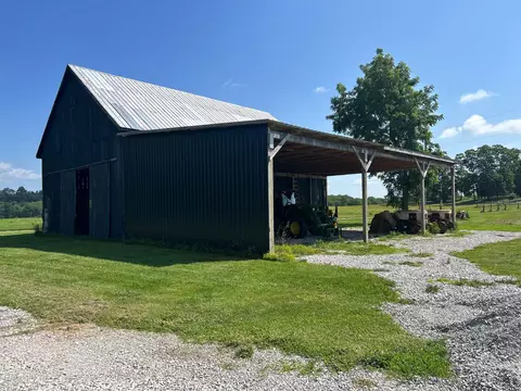 148 Cemetery Rd, Paris, KY 40361