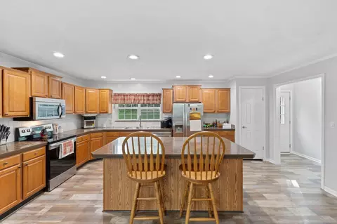 Kitchen - 289 Oldson Rd, Paris, KY 40361 photo 4 of 8