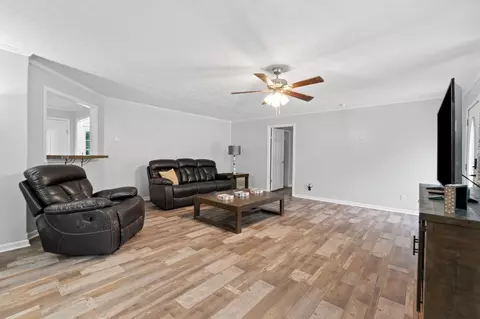 Living - 289 Oldson Rd, Paris, KY 40361 photo 1 of 1