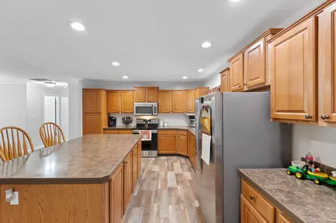 Kitchen - 289 Oldson Rd, Paris, KY 40361 photo 2 of 8