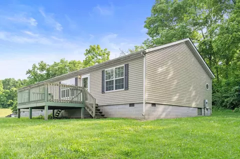 Exterior - 289 Oldson Rd, Paris, KY 40361 photo 6 of 8