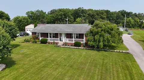 316 Springhurst Dr, Berea, KY 40403