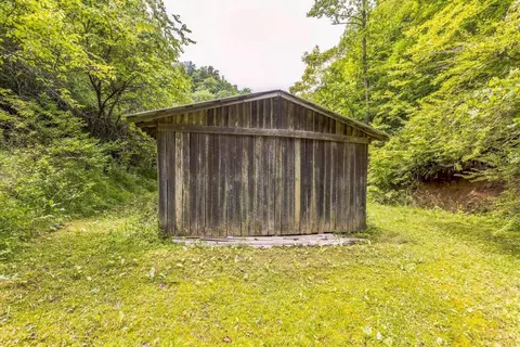 60 Carr Ln, Pine Top, KY 41843 photo 7