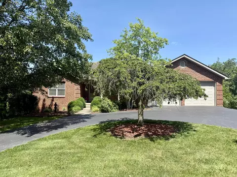 781 E Lexington St, Harrodsburg, KY 40330