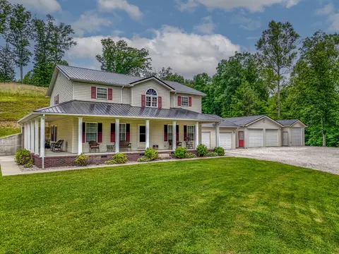 1501 Ky-1002, West Liberty, KY 41472