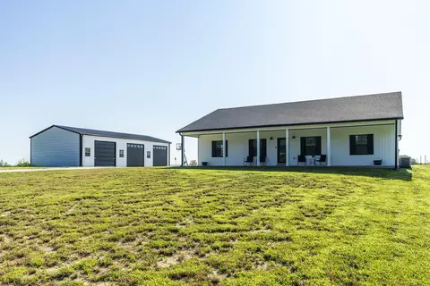 2562 High Bridge Rd, Lancaster, KY 40444