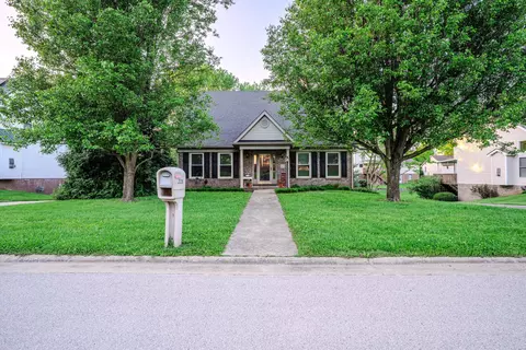 228 Wickliffe Rd, Frankfort, KY 40601