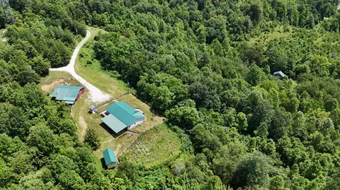 693 Windy Hill Rd, Campton, KY 41301 photo 43
