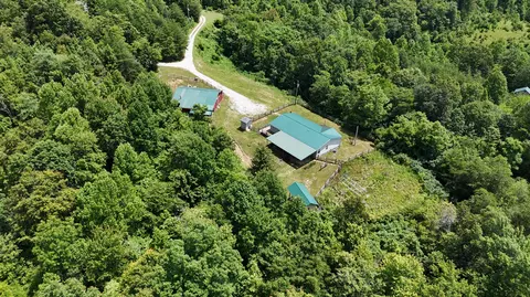 693 Windy Hill Rd, Campton, KY 41301 photo 42