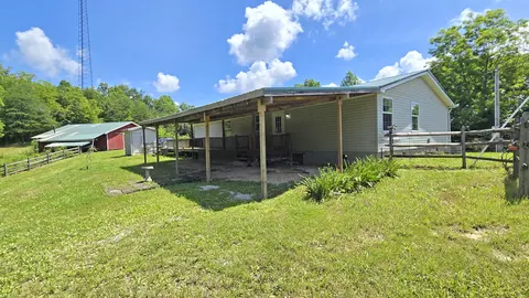 693 Windy Hill Rd, Campton, KY 41301 photo 24