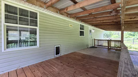 693 Windy Hill Rd, Campton, KY 41301 photo 28