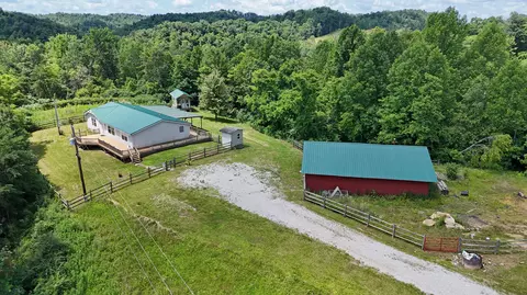 693 Windy Hill Rd, Campton, KY 41301 photo 33