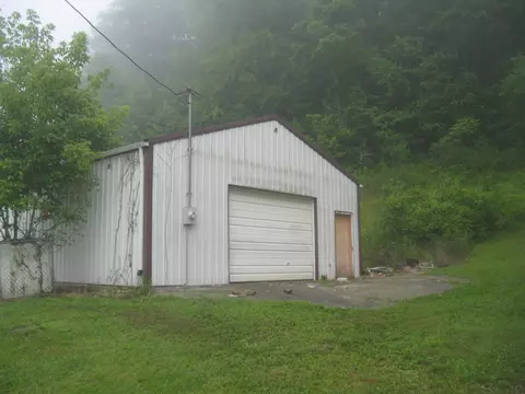 1168 Fork Field Rd, Oneida, KY 40972 photo 2