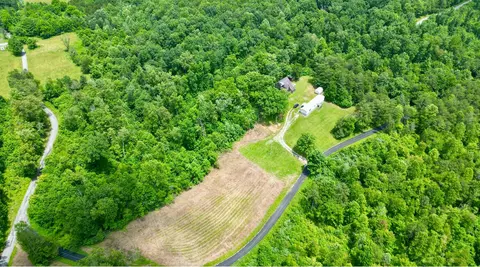 1496 Conrad Cemetary Rd, Somerset, KY 42503