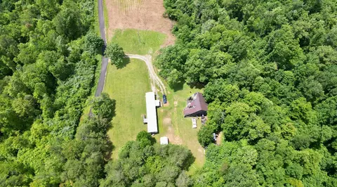 1496 Conrad Cemetary Rd, Somerset, KY 42503