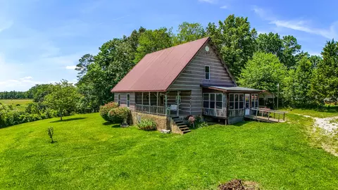 624 Saul Begley Rd, Annville, KY 40402