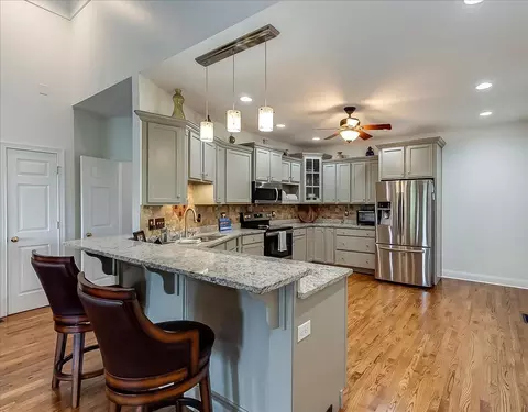 1231 Denney Dr, Lawrenceburg, KY 40342