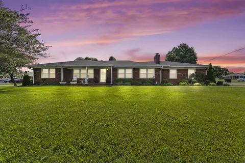 1401 Hustonville Rd, Danville, KY 40422