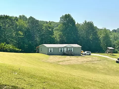 325 Seals Rd, Annville, KY 40402