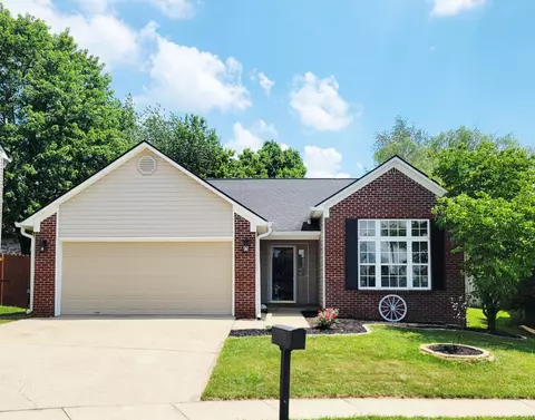 215 Wilderness Cove Ln, Georgetown, KY 40324