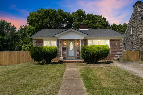 861 Georgetown St, Lexington, KY 40508