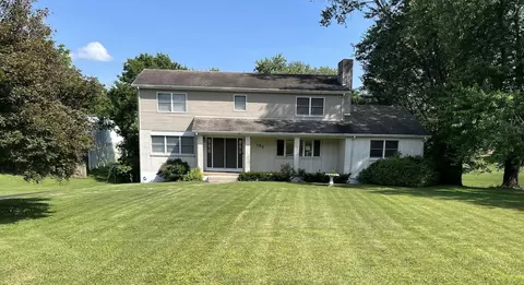 123 Old Clear Springs Rd, Jamestown, KY 42629