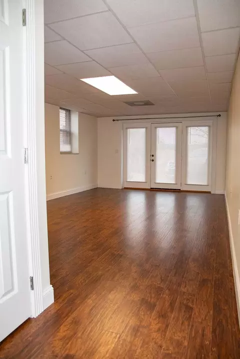 Living - 364 Tidal Wave Rd, Corbin, KY 40701 photo 5 of 7