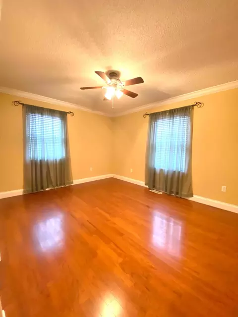 Bedroom - 364 Tidal Wave Rd, Corbin, KY 40701 photo 3 of 4