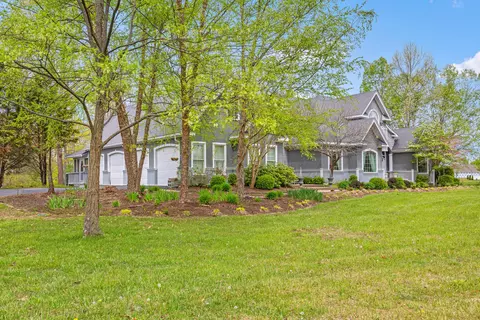 1775 Eagle Dr, Morehead, KY 40351 photo 1