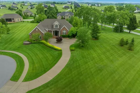 116 St Annes Ct, Richmond, KY 40475