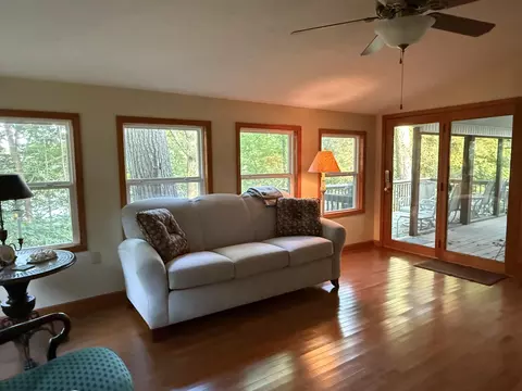 Living - 546 Sellars Rd, Nancy, KY 42544 photo 1 of 2