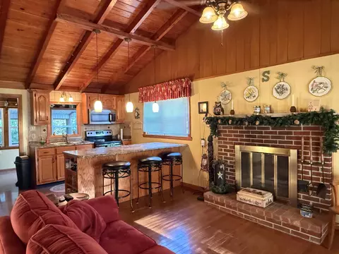 Kitchen - 546 Sellars Rd, Nancy, KY 42544 photo 2 of 4