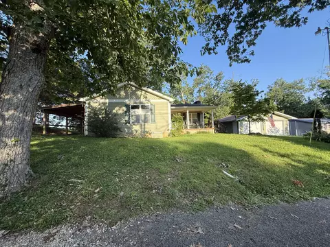 Exterior - 546 Sellars Rd, Nancy, KY 42544 photo 5 of 6