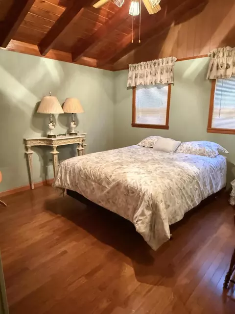 Bedroom - 546 Sellars Rd, Nancy, KY 42544 photo 3 of 4