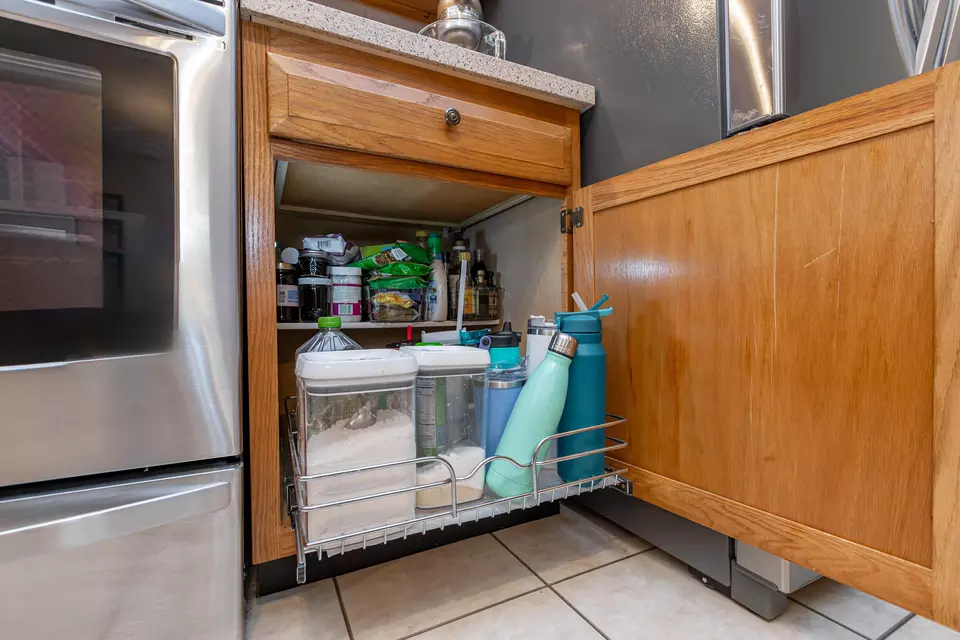 Kitchen - 206 Candlewood Dr, Danville, KY 40422 photo 5 of 5