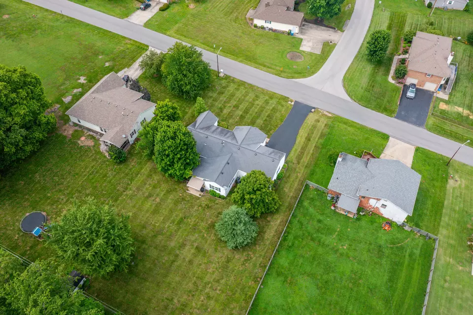 View/Area - 206 Candlewood Dr, Danville, KY 40422 photo 2 of 4