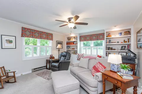 Living - 206 Candlewood Dr, Danville, KY 40422 photo 1 of 5