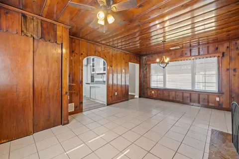 Other - 519 E Walnut St, Danville, KY 40422 photo 1 of 8