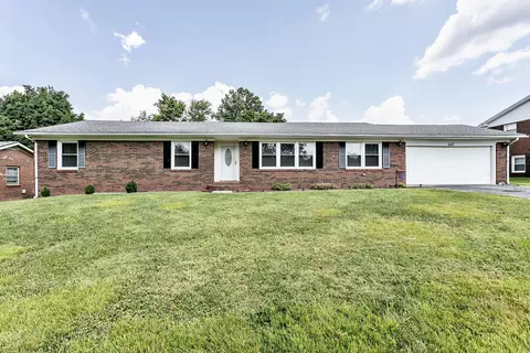 517 Carrigan Dr, Danville, KY 40422
