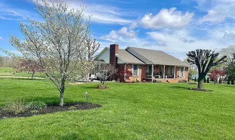 1432 Pope Tramel Rd, Scottsville, KY 42164