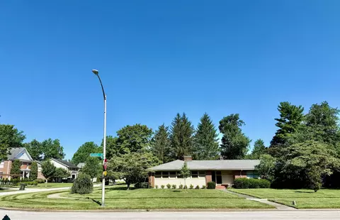 315 Clinton Rd, Lexington, KY 40502