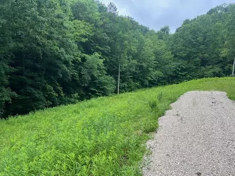 450 Shrilda Ln, Jackson, KY 41339