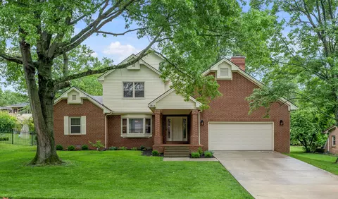 1074 Rockbridge Rd, Lexington, KY 40515