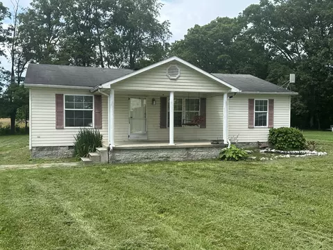 590 Shiloh Dr, Clay City, KY 40312
