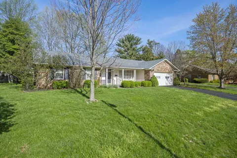 1877 Blairmore Rd, Lexington, KY 40502