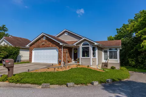 129 Plantation Dr, Lawrenceburg, KY 40342